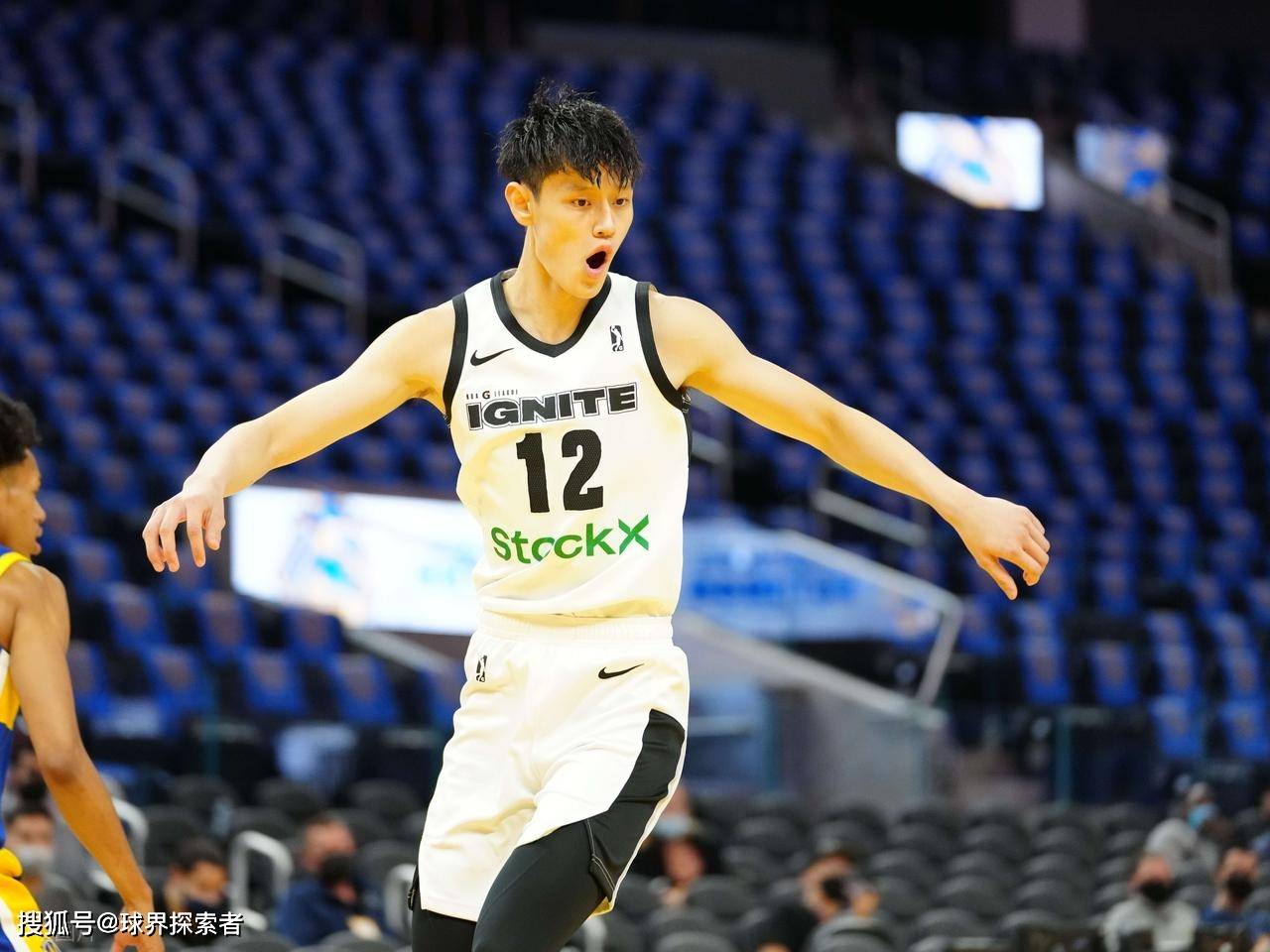 lol皮肤购买-包含国际比赛日体能课后;布鲁克林篮网主帅复盘备战CBA季后赛;管理层满意;训练强度明显提升的词条