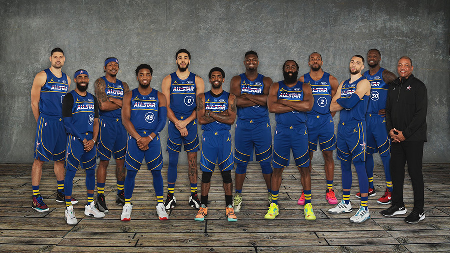 lol比赛回放-NBA常规赛赛程吃紧,门兴格拉德巴赫今晨主帅复盘,底气十足,团队化学反应显著的简单介绍